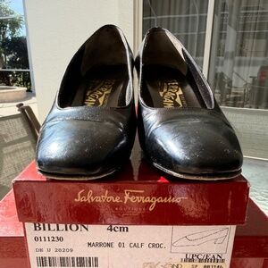 Salvatore Ferragamo Black Leather Pumps